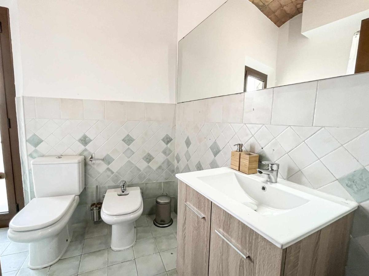Romantic Duplex With Terrace And Great Views Girona Luaran gambar