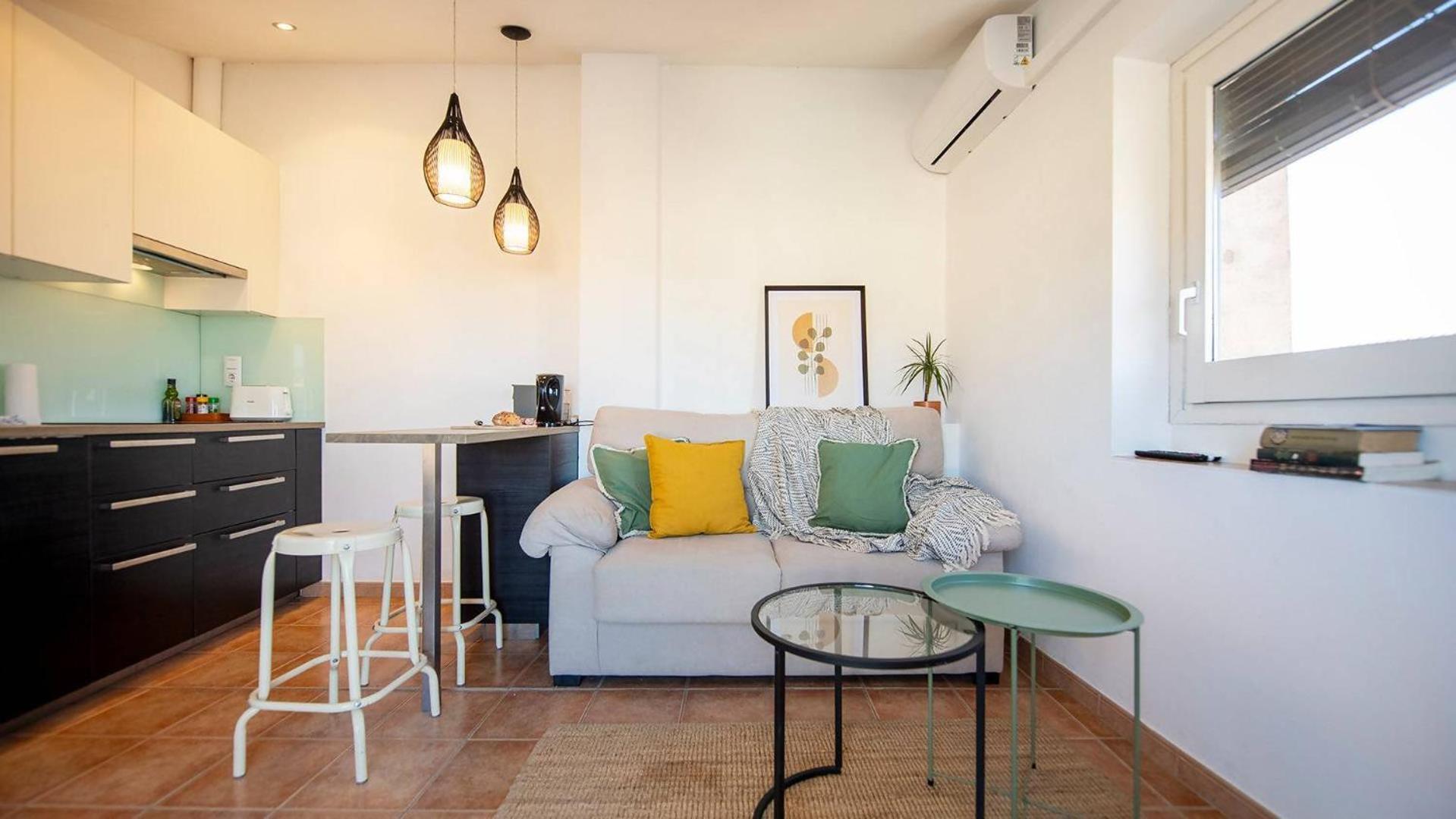 Romantic Duplex With Terrace And Great Views Girona Bilik gambar